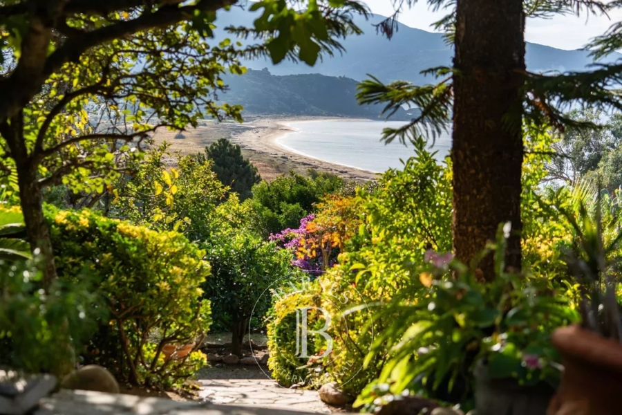 Sagone - villa, 3 chambres, vue dégagé mer et montagnes
