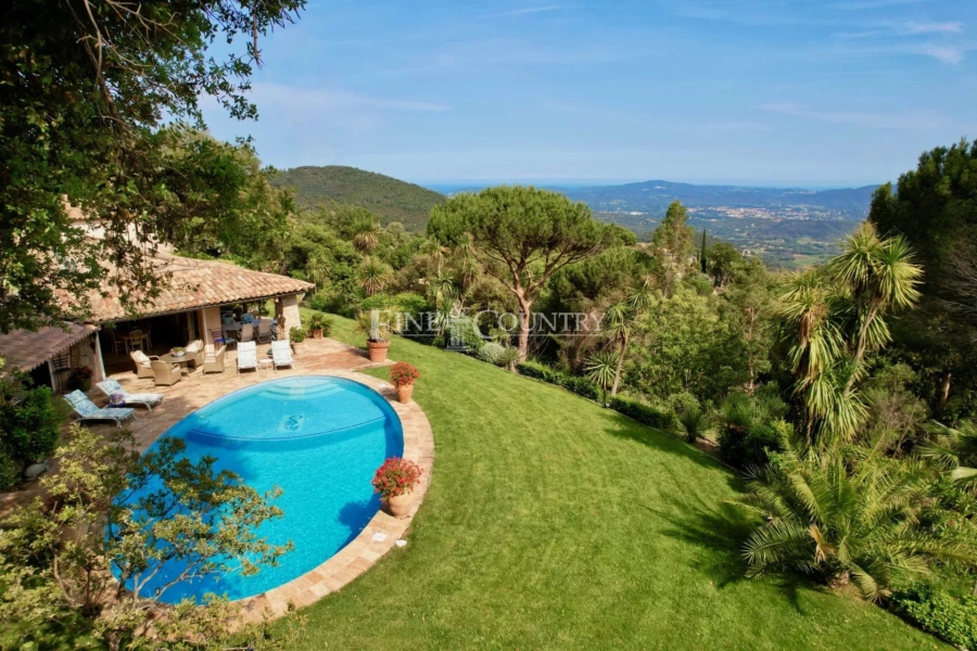 Vente Villa Provençale, La Garde Freinet vue panoramique